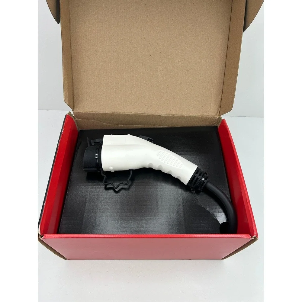 Schumacher EV‎ Charger Level 1 & 2 16A White New